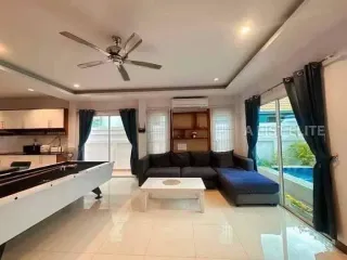 For rent 5 bedrooms house in Bang Lamung, Chonburi
