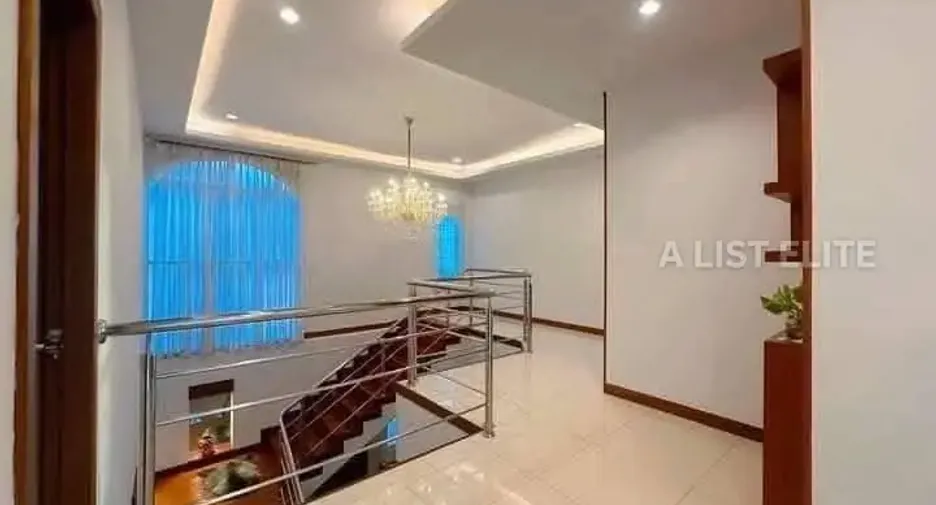 For rent 5 bedrooms house in South Pattaya, Pattaya