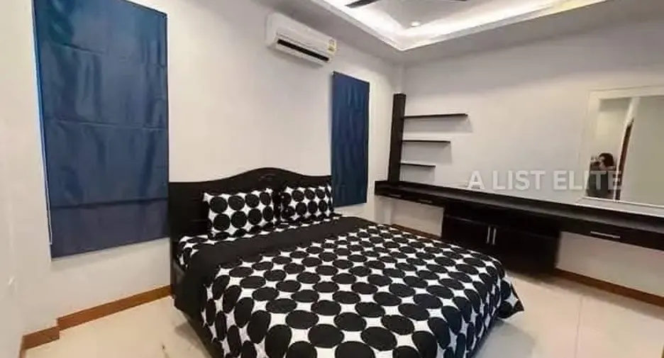 For rent 5 bedrooms house in South Pattaya, Pattaya