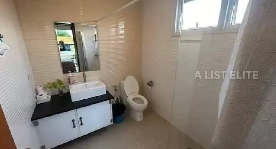 For rent 5 bedrooms house in South Pattaya, Pattaya