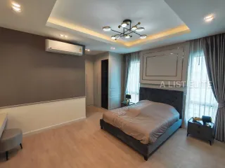 For rent 4 bedrooms house in Bang Lamung, Chonburi