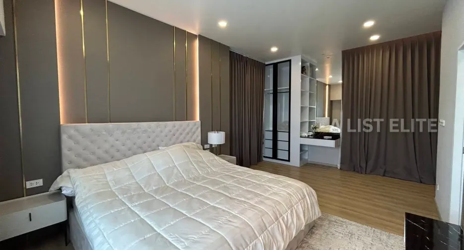 For rent 4 bedrooms house in South Pattaya, Pattaya