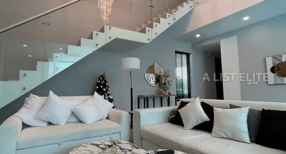 For rent 4 bedrooms house in South Pattaya, Pattaya