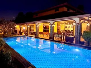 For rent 10 bedrooms house in Bang Lamung, Chonburi