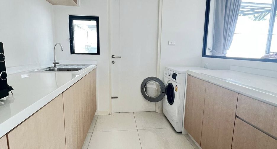 For rent 3 bedrooms house in Bang Phli, Samut Prakan