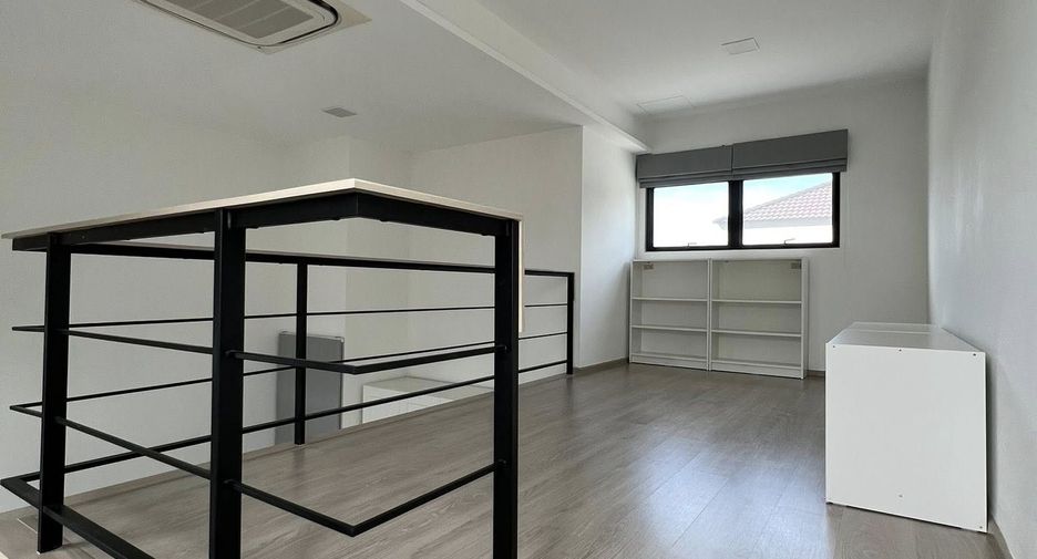 For rent 3 bedrooms house in Bang Phli, Samut Prakan