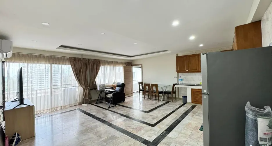 Wohnung zur Miete mit 2 Zimmer in Khlong Toei, Bangkok