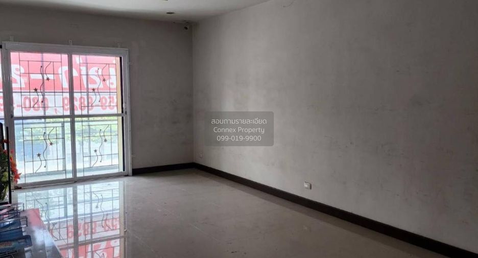 Reihenhaus zur Miete mit 2 Zimmer in Nong Khaem, Bangkok