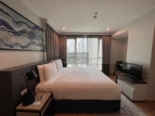 For rent 2 bedrooms apartment in Khlong Toei, Bangkok
