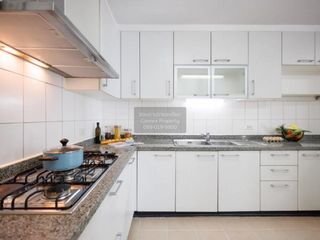 For rent 3 bedrooms apartment in Khlong Toei, Bangkok