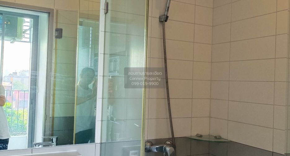 Condo en alquiler de 1 habitaciones en Phra Khanong, Bangkok