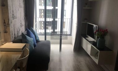 Condo en alquiler de 1 habitaciones en Phra Khanong, Bangkok