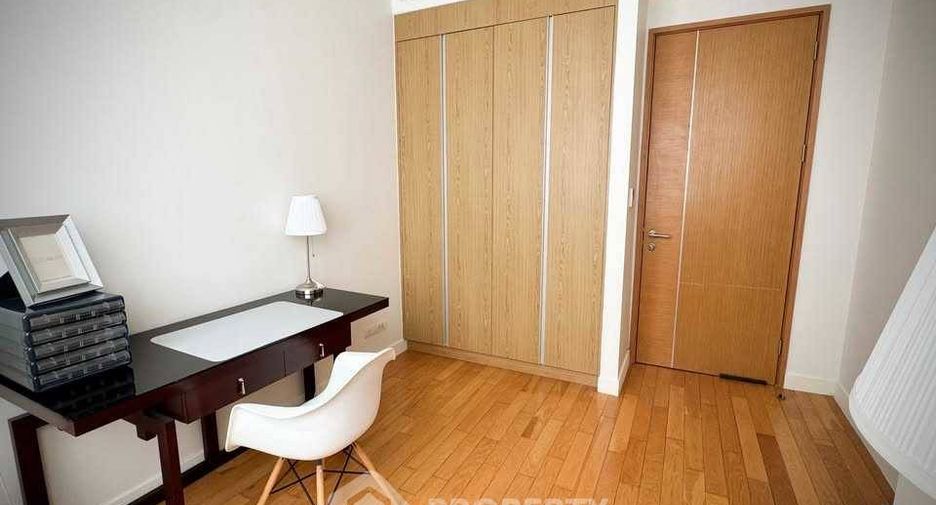 Wohnung zum Kauf mit 3 Zimmer in Khlong Toei, Bangkok