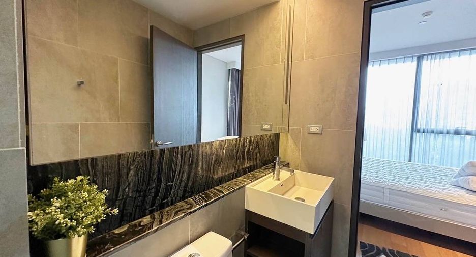 À vendre 1 chambre condo à Khlong Toei, Bangkok
