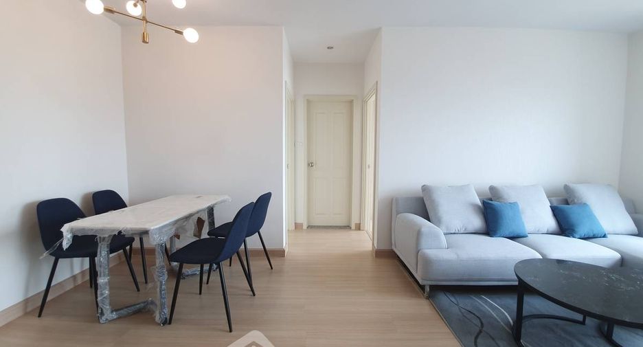 For rent 2 bedrooms condo in Huai Khwang, Bangkok