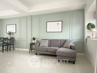 出租 3 卧室 联排别墅 在 Prawet, 曼谷