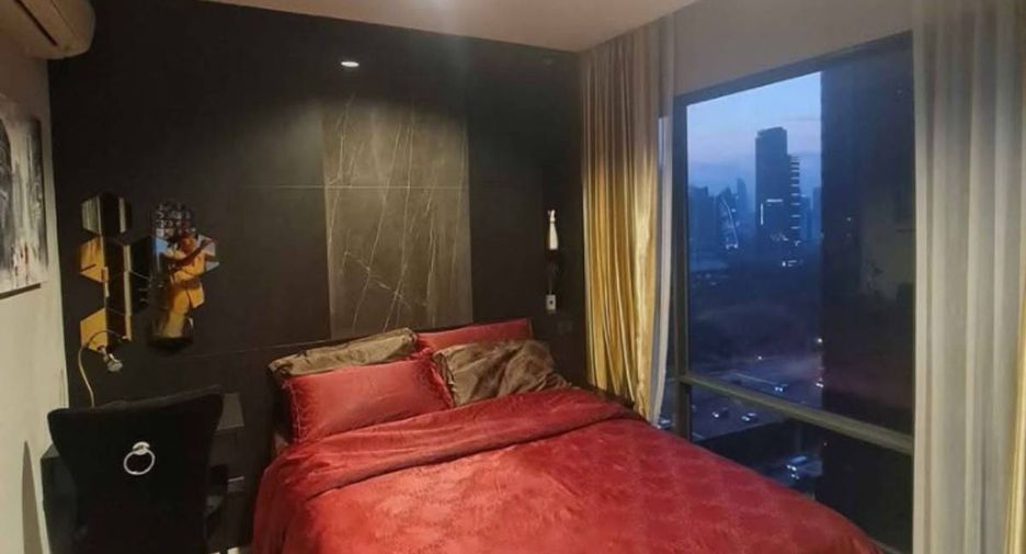 Condo en alquiler de 2 habitaciones en Huai Khwang, Bangkok