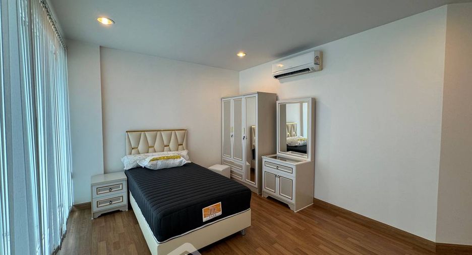 Reihenhaus zur Miete mit 3 Zimmer in Wang Thonglang, Bangkok