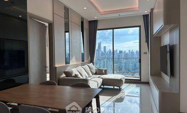 For rent 2 bedrooms condo in Watthana, Bangkok