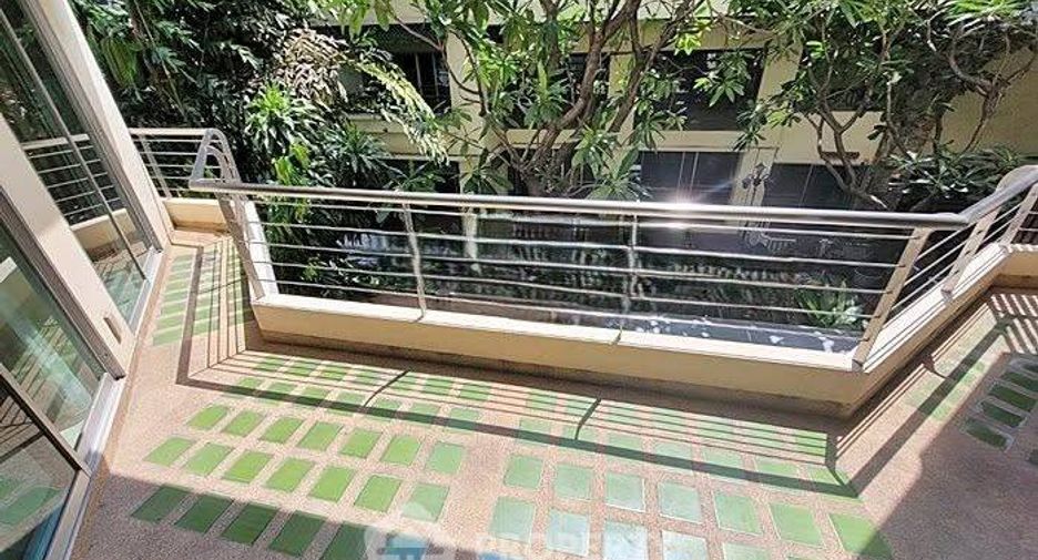 出租 2 卧室 公寓式住宅 在 Khlong Toei, 曼谷