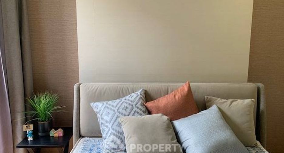 For rent 2 ベッドルーム condo in Pathum Wan, Bangkok