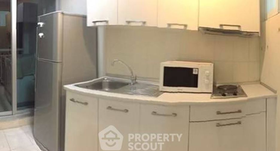 Condo en alquiler de 1 habitaciones en Sathon, Bangkok
