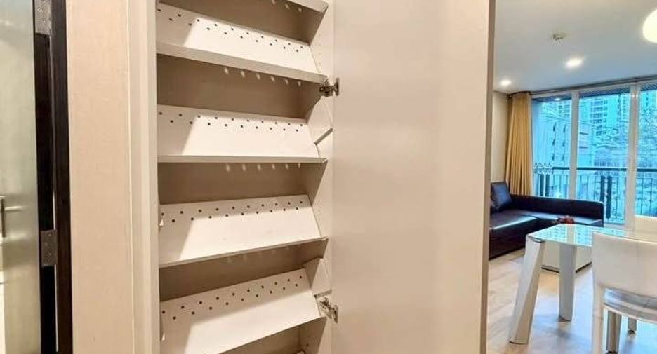 Condo en alquiler de 2 habitaciones en Pathum Wan, Bangkok