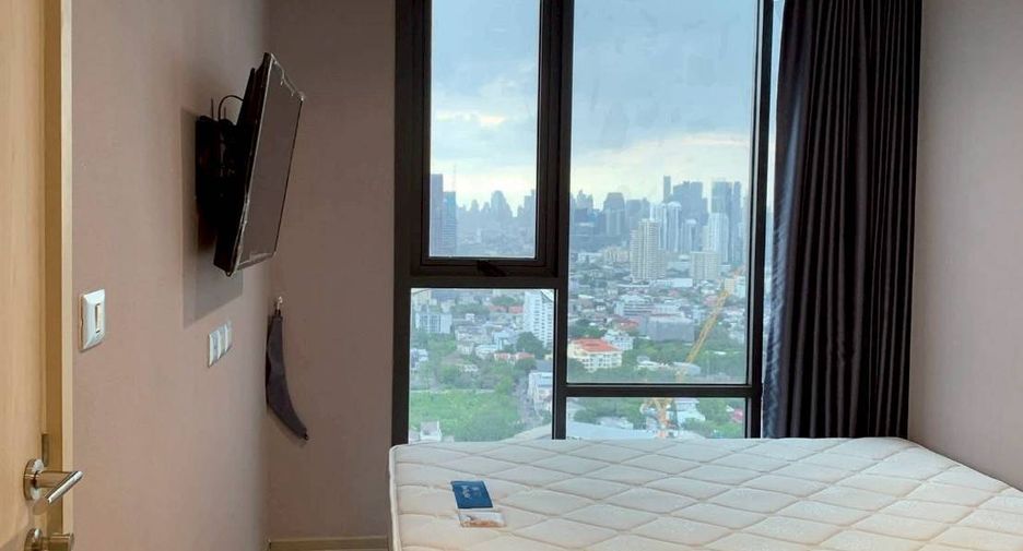 Condo en alquiler de 2 habitaciones en Khlong Toei, Bangkok