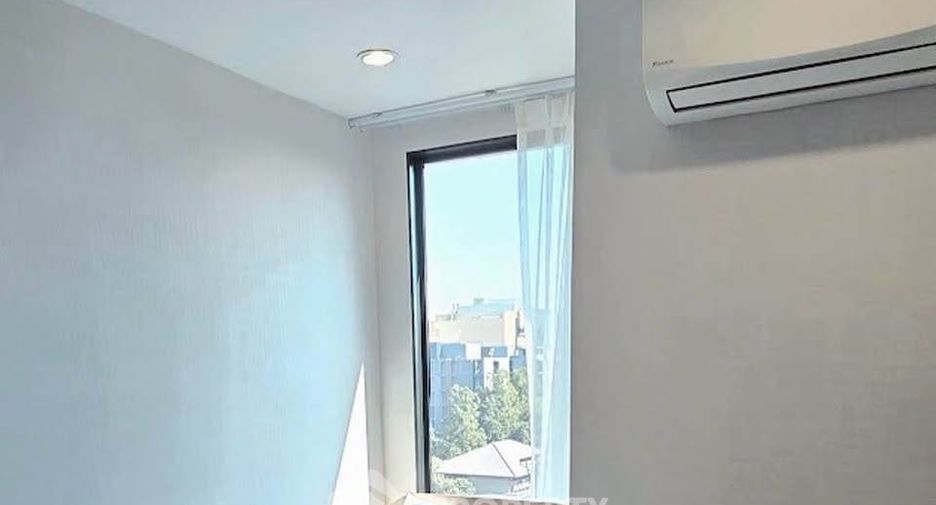 For rent 2 ベッドルーム condo in Khlong Toei, Bangkok