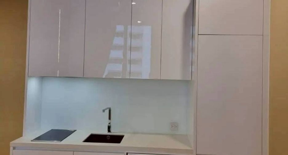 Condo en alquiler de 1 habitaciones en Khlong Toei, Bangkok