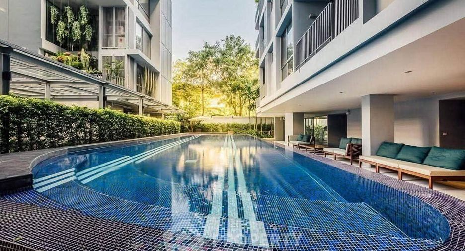 À louer 2 chambres condo à Watthana, Bangkok