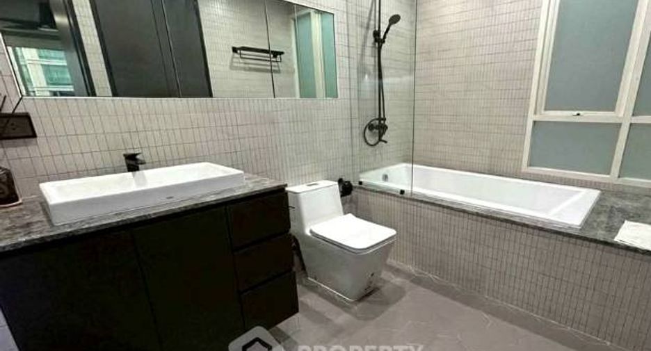 For rent 2 ベッドルーム condo in Pathum Wan, Bangkok