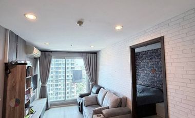Condo en alquiler de 2 habitaciones en Sathon, Bangkok