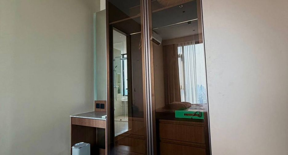 For rent 2 bedrooms condo in Ratchathewi, Bangkok