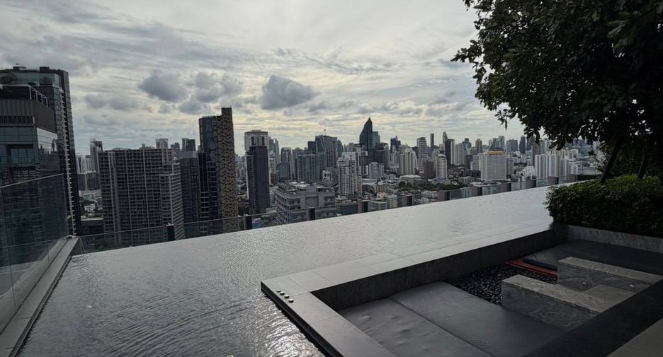出租 2 卧室 公寓 在 Khlong Toei, 曼谷