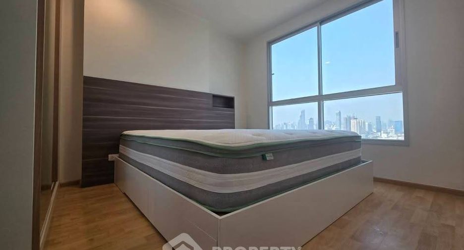 À louer 3 chambres condo à Watthana, Bangkok