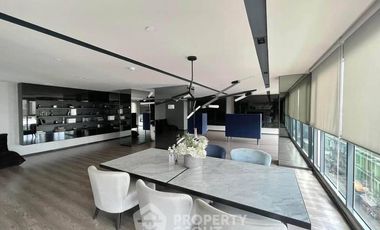 For rent 2 ベッドルーム condo in Phra Khanong, Bangkok