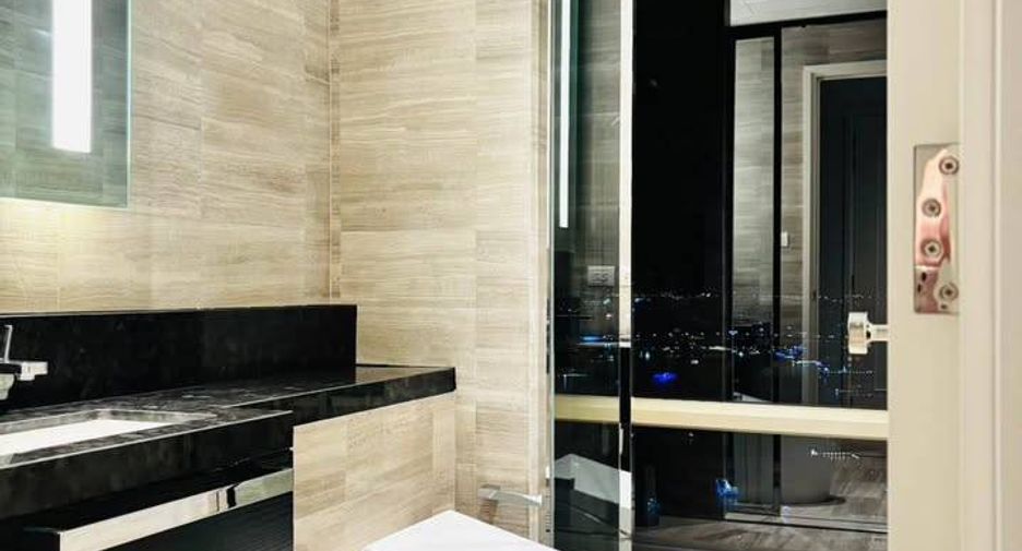 À louer 2 chambres condo à Bang Kho Laem, Bangkok
