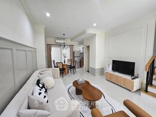 ให้เช่า 3 ห้องนอน ทาวน์เฮ้าส์ ใน สะพานสูง, กรุงเทพฯ
