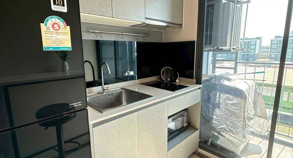 Condo en alquiler de 1 habitaciones en Khlong Toei, Bangkok