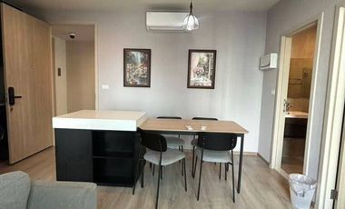 Wohnung zur Miete mit 2 Zimmer in Huai Khwang, Bangkok