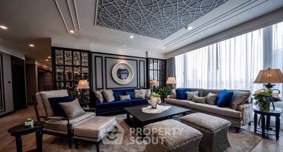 For rent 3 ベッドルーム condo in Pathum Wan, Bangkok