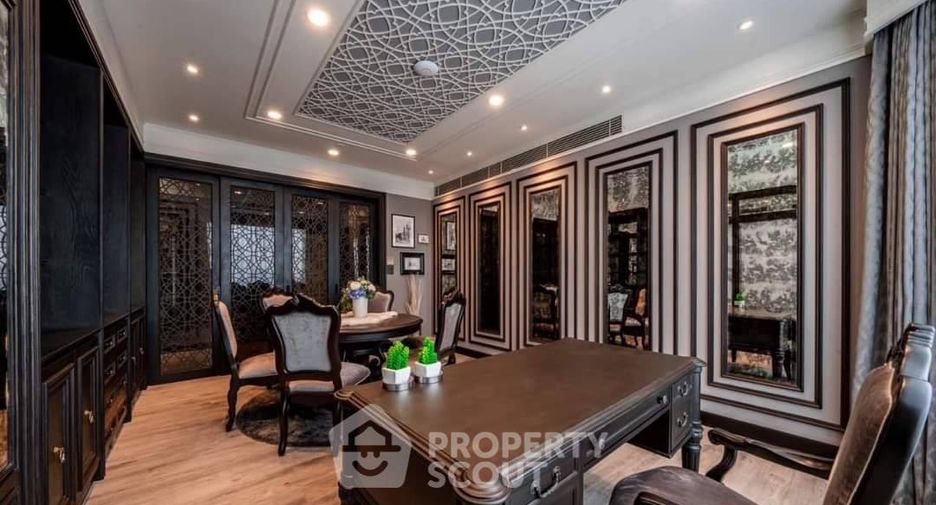 For rent 3 ベッドルーム condo in Pathum Wan, Bangkok