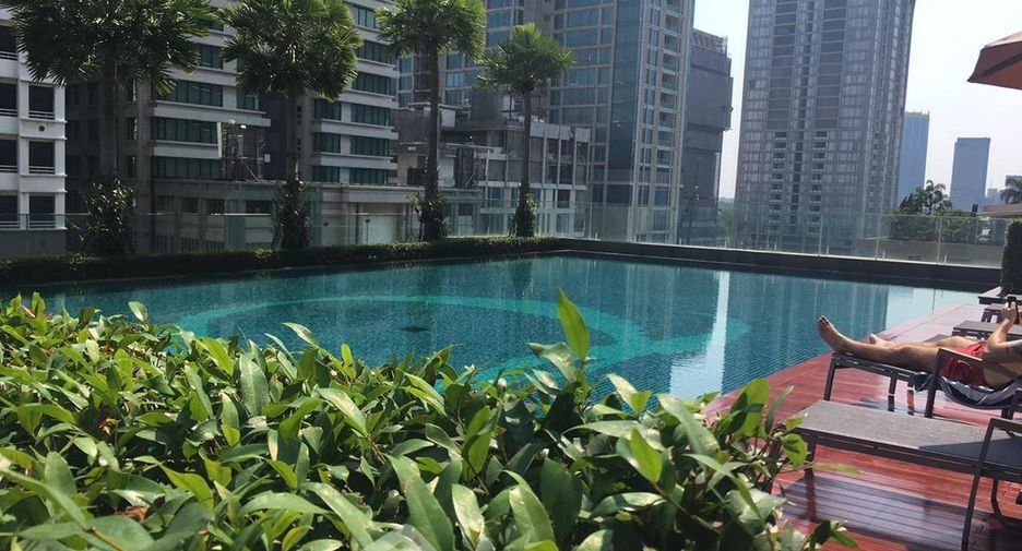For rent 2 ベッドルーム condo in Pathum Wan, Bangkok
