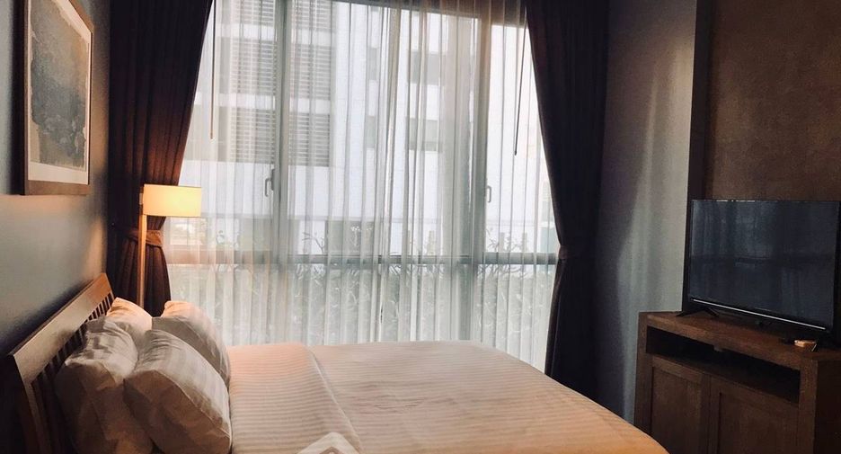 For rent 1 bed condo in Watthana, Bangkok