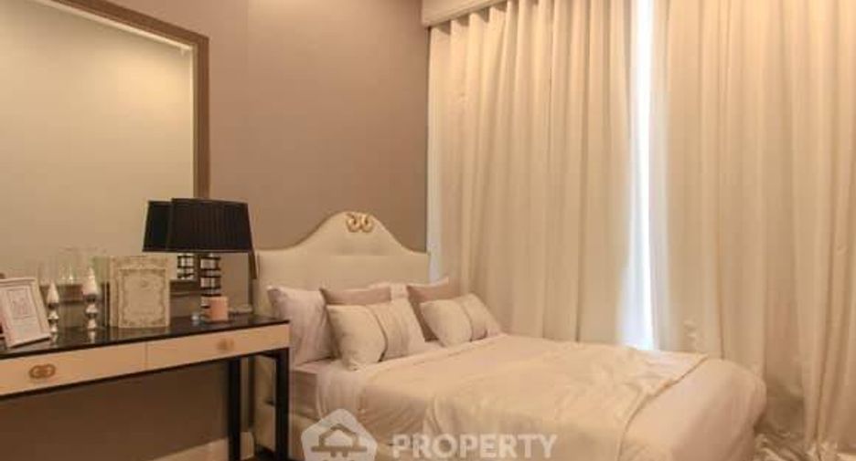 For rent 2 bedrooms condo in Pathum Wan, Bangkok