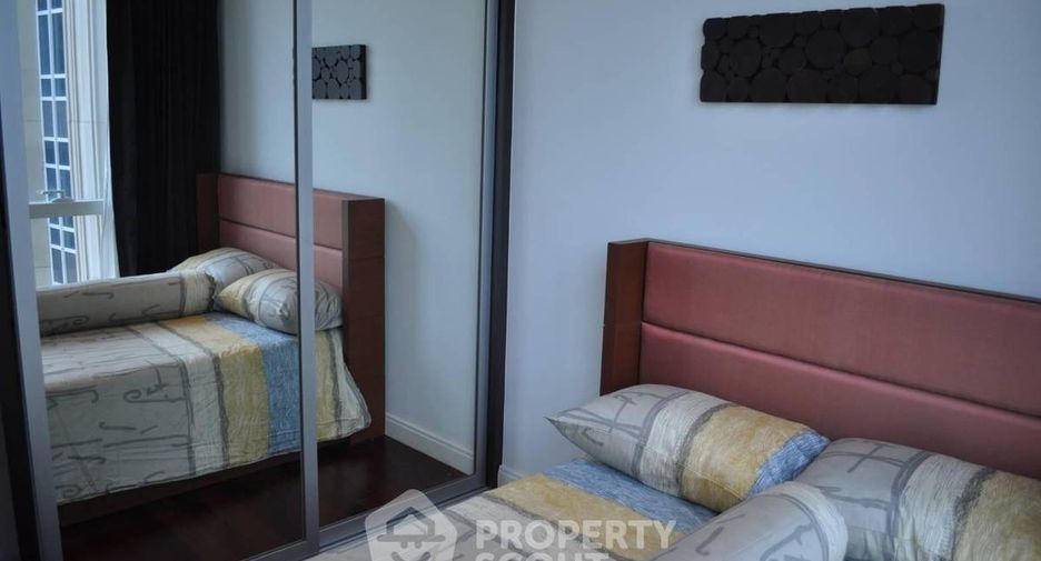 For rent 2 bedrooms condo in Pathum Wan, Bangkok