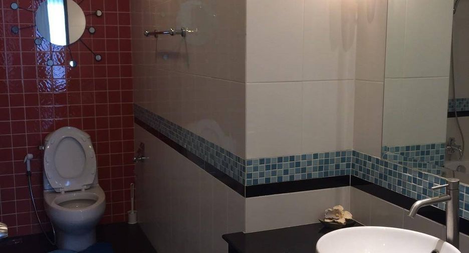 Wohnung zur Miete mit 2 Zimmer in Bang Khun Thian, Bangkok