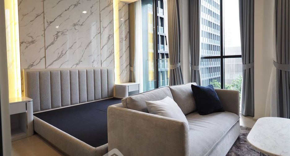 For rent 1 bed condo in Pathum Wan, Bangkok