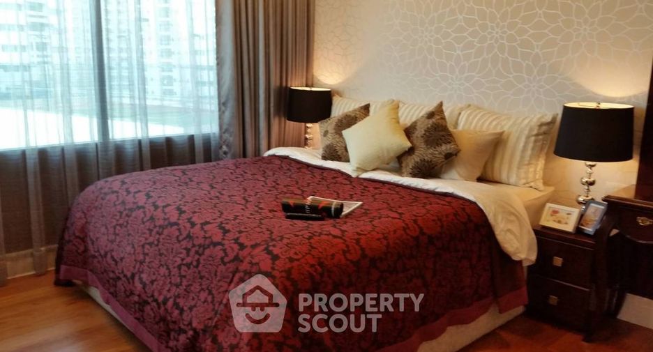 For rent 2 bedrooms condo in Khlong Toei, Bangkok